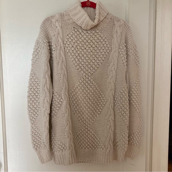 Vintage Silk Club Chunky Cable Sweater - Small - Picture 1 of 5